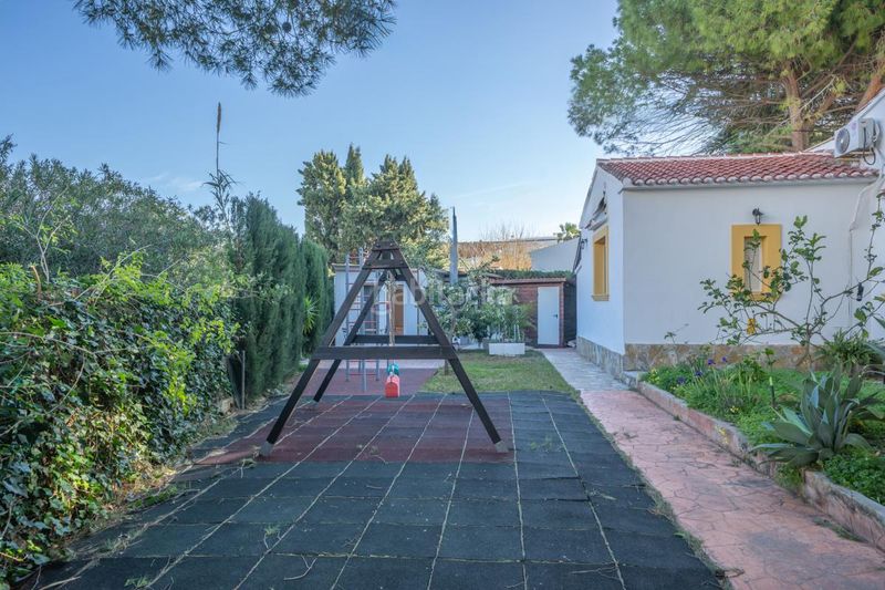 Foto da097d46-38db-4d89-95a7-d09e7d6b3167. Xalet amb calefacció aparcament piscina a Les Bassetes - El Marjal Dénia