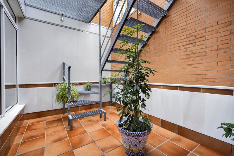 Foto b3f0612f-09a5-45fb-88b2-ff8713234f6a. Reihenhaus mit heizung parking pool in Santiponce