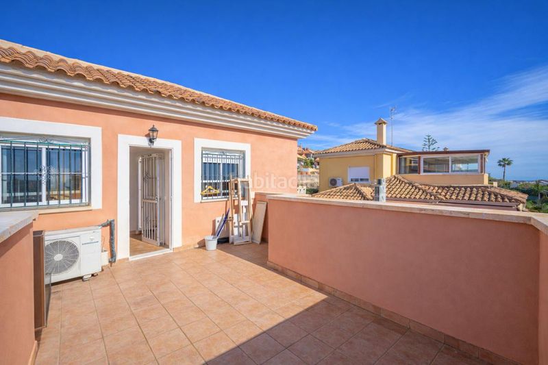 Foto 27b79c01-9893-4fb2-aa4e-8c8c26a87669. Casa amb calefacció aparcament piscina a Bonalba-Cotoveta Mutxamel