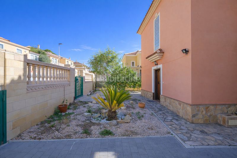 Foto 5766d273-1db2-44cb-b8ad-0f552f0b867e. Casa en Bonalba-Cotoveta Mutxamel