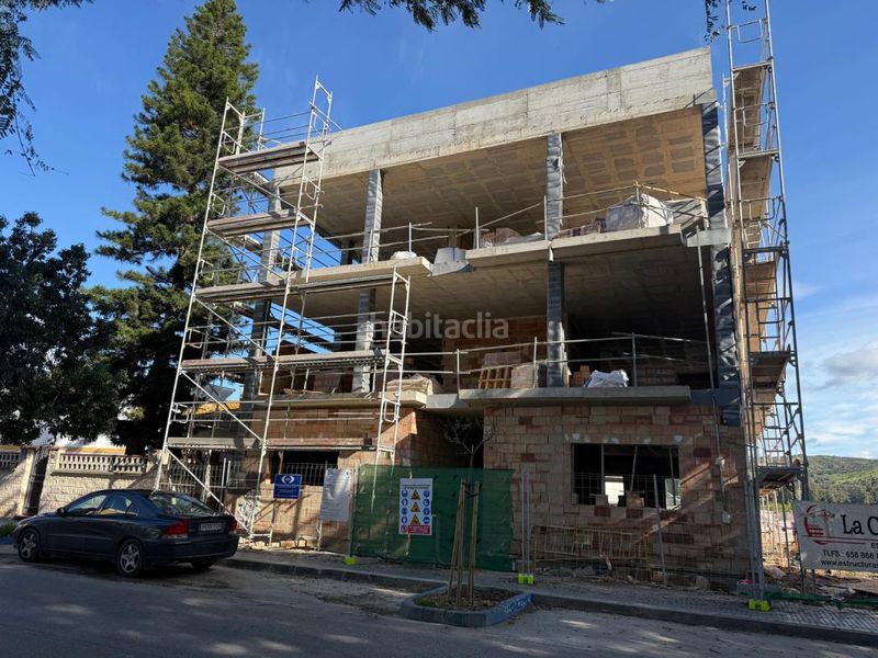 Foto df1b9245-b4eb-4d4a-8c74-0b8f7d0ce5c8. Pis amb calefacció a Campanillas Málaga