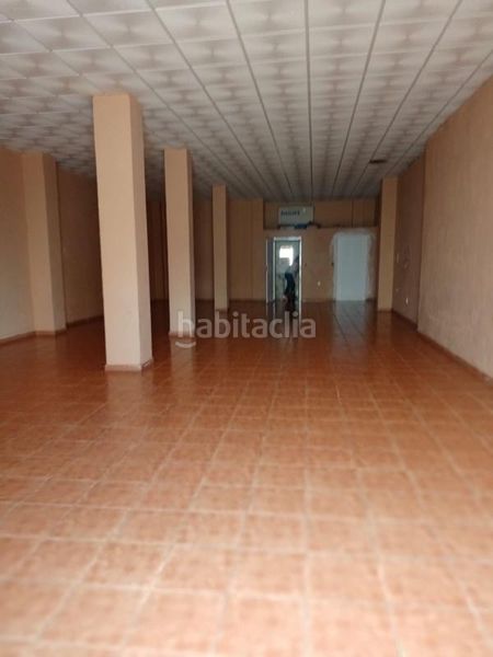 Foto 3432ad46-e45d-479b-8d2a-5abf69a2dc31. Local comercial amb calefacció a Rafal