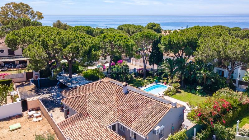 Foto 94021eea-9ff8-4951-bf94-94cf0a833466. Casa amb calefacció aparcament piscina a Las Chapas - Alicate Playa Marbella