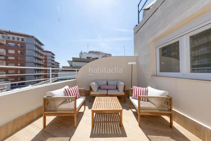 Foto bf70d9f0-a828-4061-8c68-e9e50d780c6f. Ático en Lista Madrid