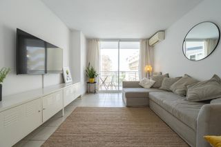 Etagenwohnung  Av. 8 d'agost