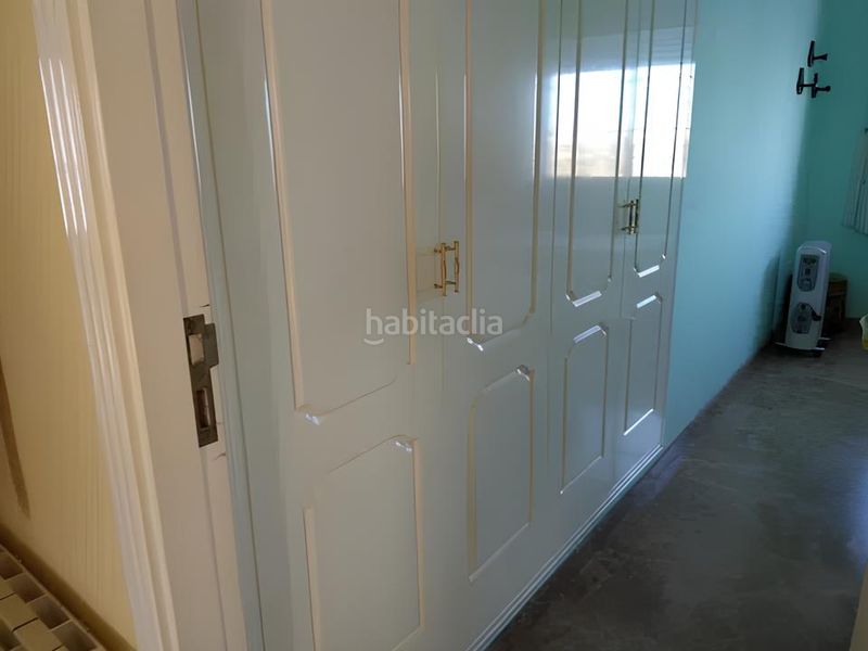 Foto ccbb3364-18d2-4d11-ae7a-5654a63f4d68. Edifici a Guardamar