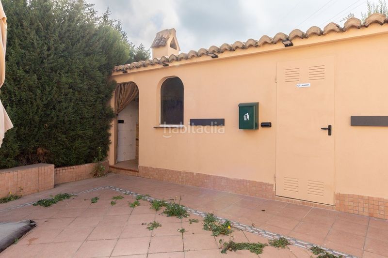 Foto 95a9d827-eefb-4a46-a90a-ea40487f625d. Casa amb calefacció aparcament piscina a Saboya Alboraya