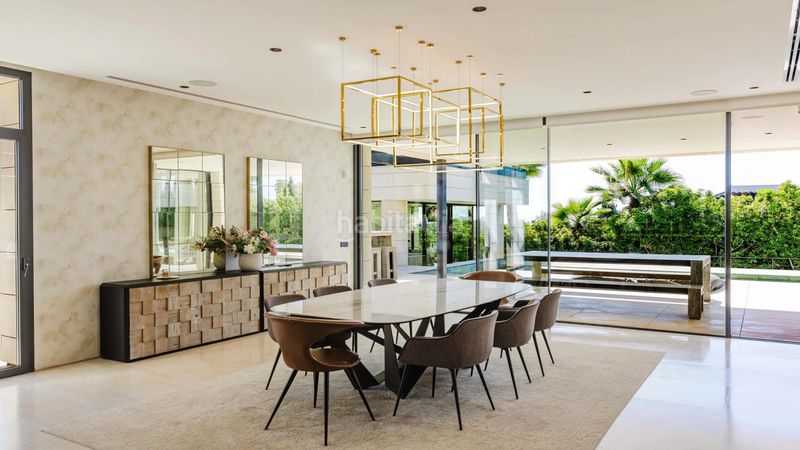 Foto 021ed63e-a4c2-4e6b-b760-48d2bfb991ee. Casa amb calefacció aparcament piscina a Nagüeles Alto Marbella