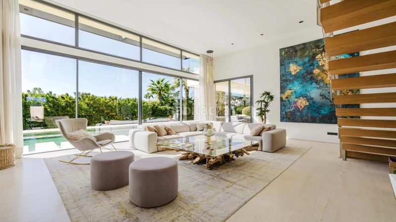 Foto 33057f5a-f83f-4aa1-bed1-b05bd8425fb2. Casa amb calefacció aparcament piscina a Nagüeles Alto Marbella