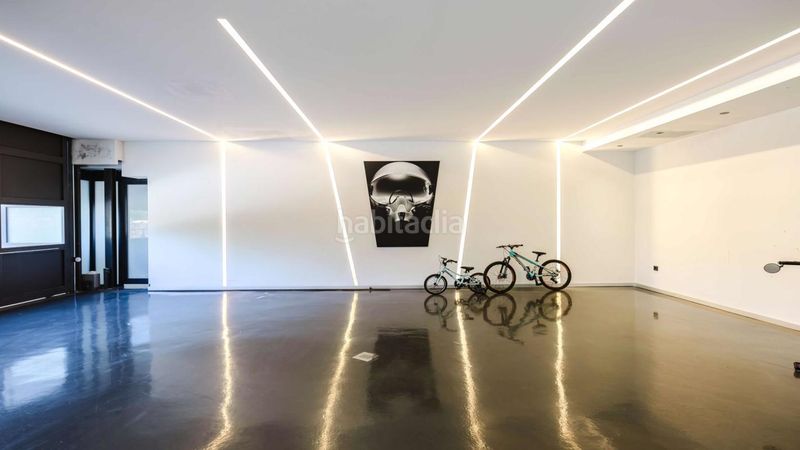 Foto 8b68ff1c-df25-465a-94be-565af2d99c45. Casa amb calefacció aparcament piscina a Nagüeles Alto Marbella