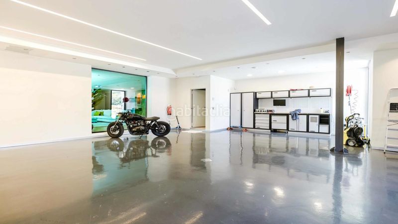 Foto 8c49e83f-bd90-4941-ad39-3a83bedb7210. Casa amb calefacció aparcament piscina a Nagüeles Alto Marbella