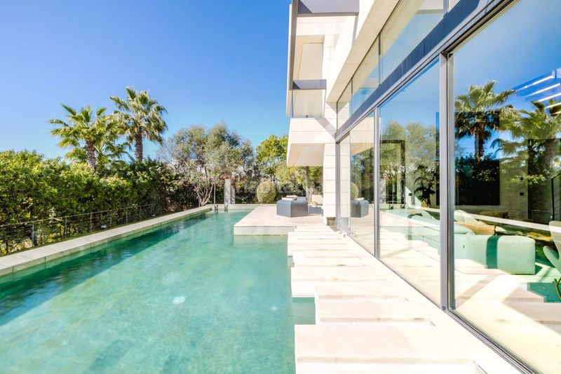 Foto 95b5c510-b0de-4c2a-bd05-11dc03bac2dd. Casa amb calefacció aparcament piscina a Nagüeles Alto Marbella