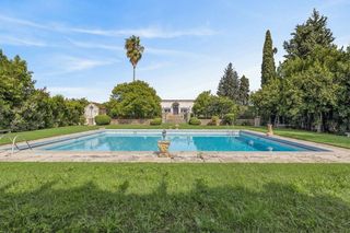 Country house  C. pablo picasso
