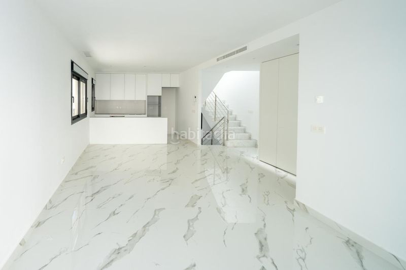Foto 3ada87f2-6374-4e6a-9444-84ba8fb4f5db. Casa amb calefacció aparcament piscina a Coloma Nucia (la)