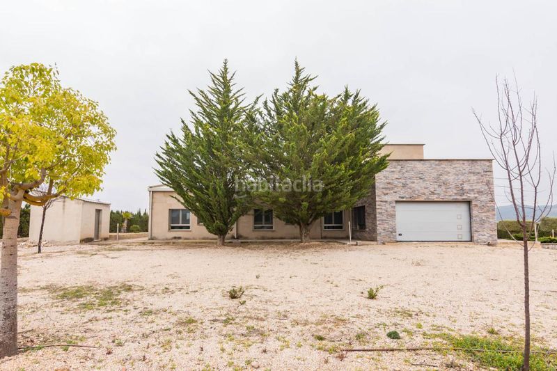 Foto 4a68e63a-fc78-4492-88ef-be830a92c906. Casa amb calefacció aparcament piscina a Yecla