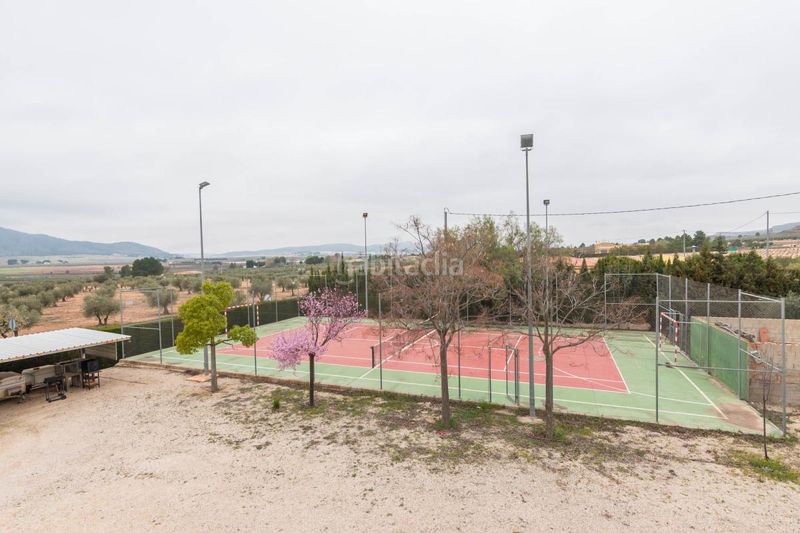 Foto a374fdd1-20ef-4d26-9fe9-4087fa2a6606. Casa amb calefacció aparcament piscina a Yecla