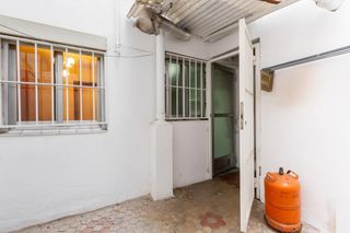 Pis  Carrer de mossèn jordi