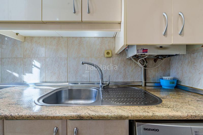 Foto 1d1e35b8-cc41-4605-8f3c-f107dbaf8559. Pis amb calefacció a Colina Madrid