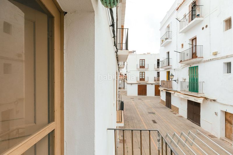 Foto 19127568-3c86-40ce-b32d-819a04931693. Piso en Dalt Vila-La Marina Ibiza