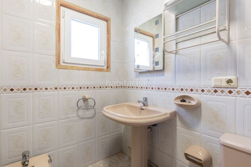 Foto f5bae23b-c966-4a9b-a926-5e6abd589a1a. Casa amb calefacció piscina a Oliva pueblo Oliva
