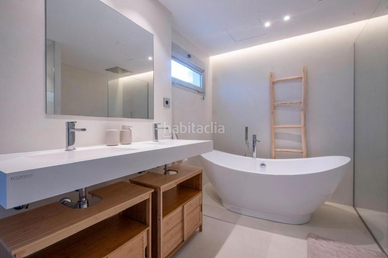 Foto 564da7ce-1538-44c2-a3be-21c59cef9be4. Casa amb calefacció aparcament piscina a Jesús Santa Eulària