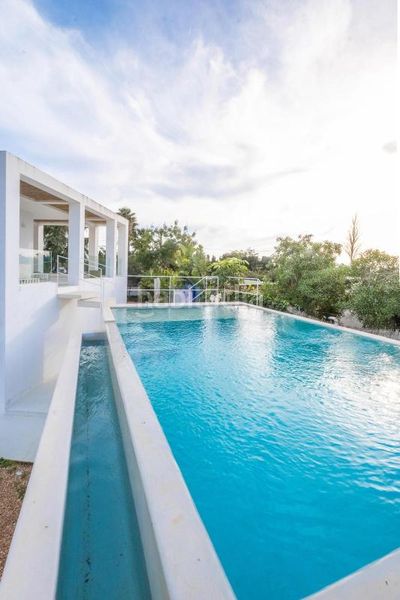 Foto b2823cb3-fadf-4795-905c-7c696294715e. Casa amb calefacció aparcament piscina a Jesús Santa Eulària