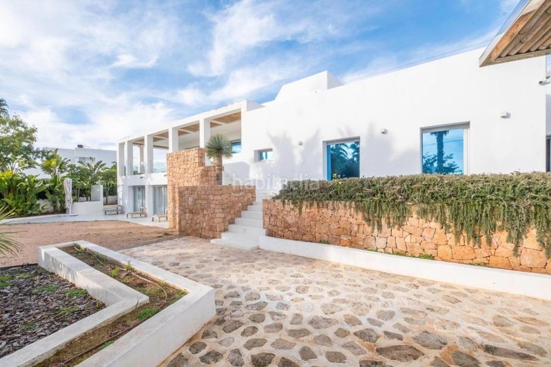 Foto b8414db2-46f7-49a9-a2b5-c11a0ee34c87. Casa amb calefacció aparcament piscina a Jesús Santa Eulària