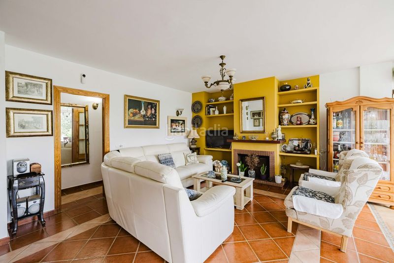 Foto ee0d4330-2d73-4140-b168-06ecd0ace806. Casa amb calefacció aparcament piscina a Coín