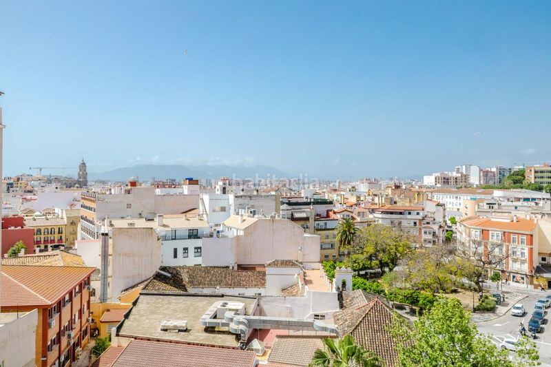 Foto b304b278-8c07-4065-8a4c-de17e72805e2. Pis amb calefacció a La Victoria Málaga