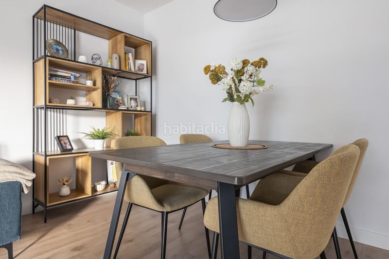 Foto 61393bfc-5a1b-43e9-8c9d-8fb66e5790a3. Pis amb calefacció aparcament piscina a Sanchinarro Madrid