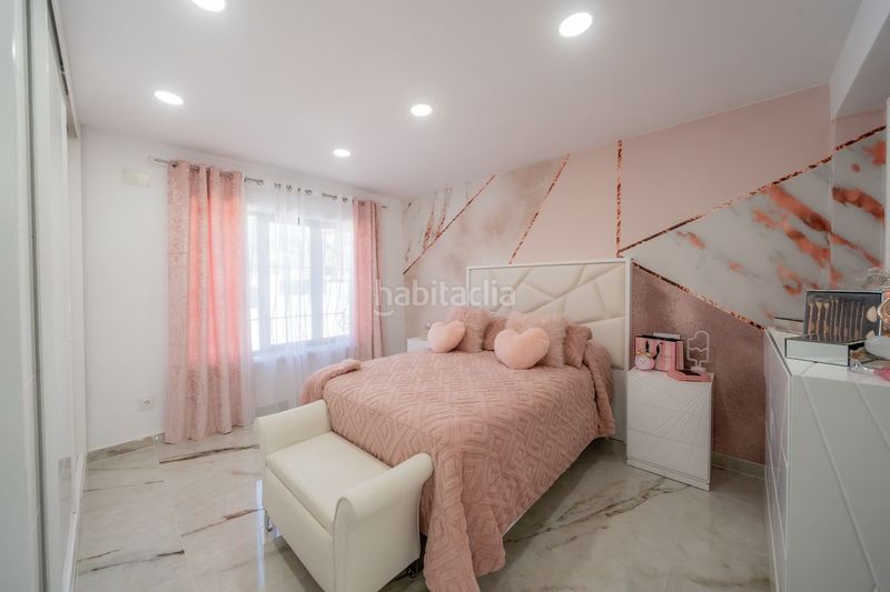 Foto f11bc7eb-3f35-4e20-a35a-549a13d51194. Casa amb calefacció piscina a Coloma Nucia (la)