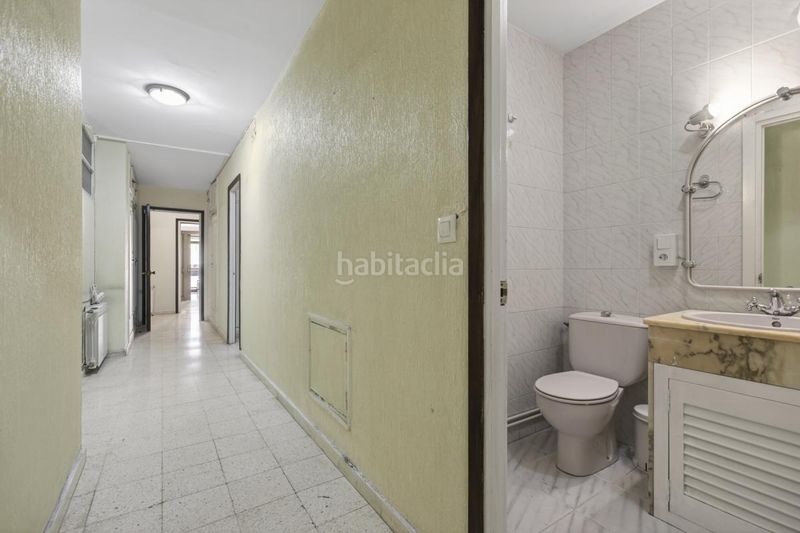 Foto 00e52995-d580-4e59-b750-a9aa31a6ecb3. Pis amb calefacció aparcament a Los Remedios Sevilla