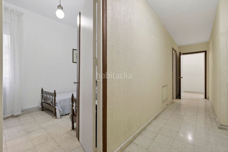 Foto ff0474dd-01c9-4731-936e-add1bc50fdbe. Pis amb calefacció aparcament a Los Remedios Sevilla