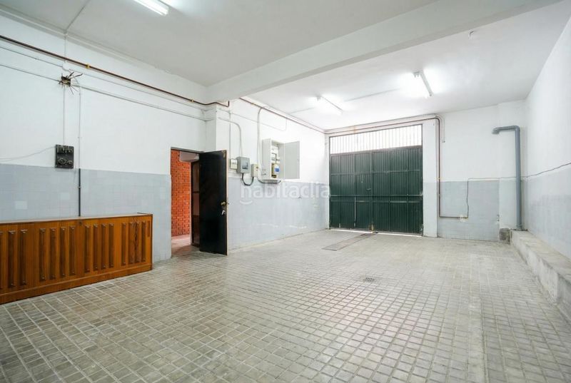 Foto 27b82289-d735-4c29-87d4-11718c8965da. Edificio in Vista Alegre Madrid