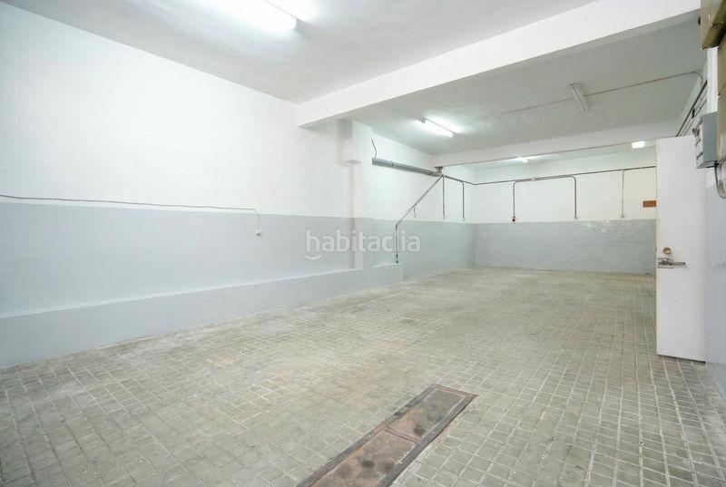 Foto 82806edd-b81f-4f7c-a9e8-ca306fb620bd. Edificio in Vista Alegre Madrid