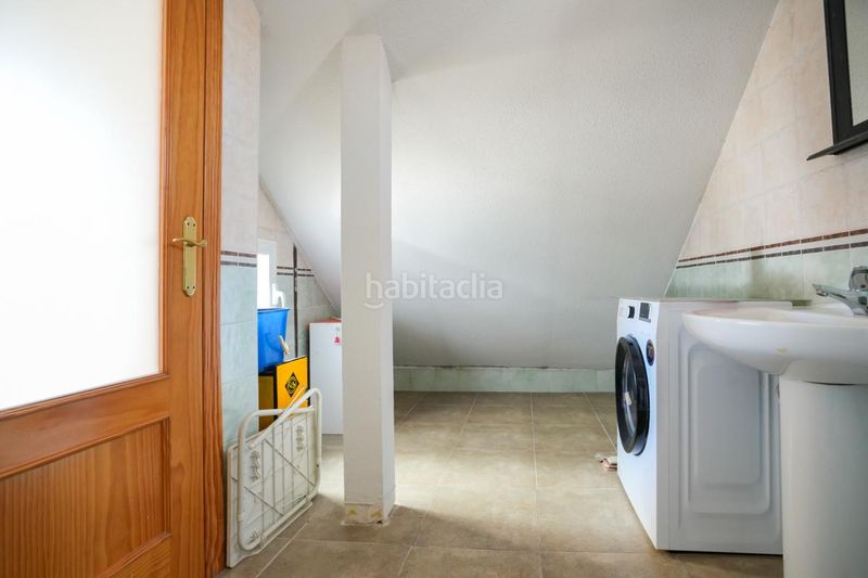 Foto 5de4c333-eddc-4e4a-8709-2a2cc25e4ff6. Edificio en Vista Alegre Madrid