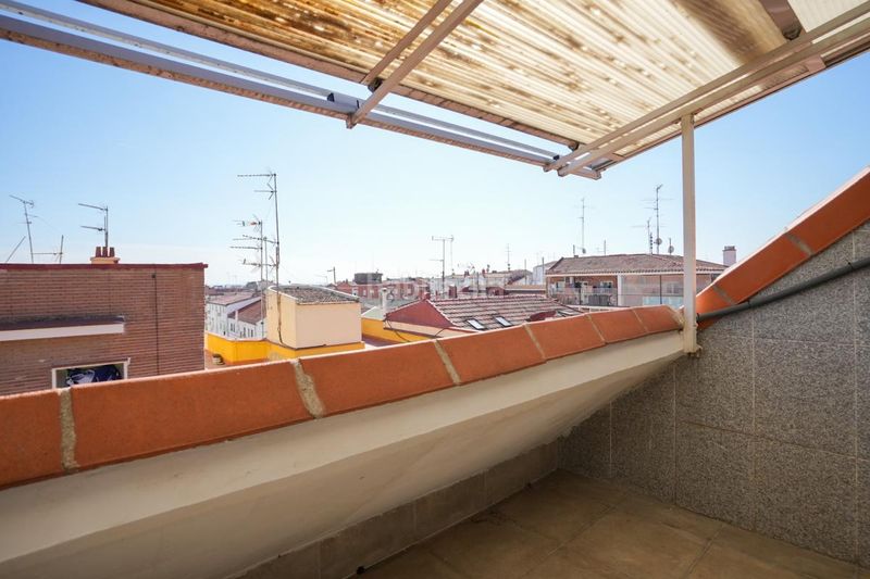 Foto 24b06373-4520-47c1-acfe-9e7708ea383a. Edifici a Vista Alegre Madrid