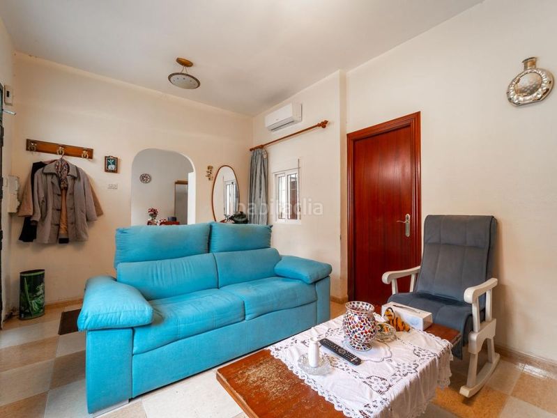 Foto 1cf4376a-e4ae-4c35-9bf0-379235e1113e. Casa amb calefacció a Los Castillejos - La Trinidad Málaga