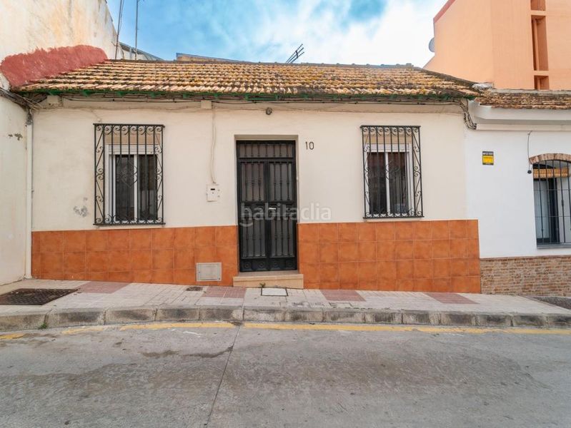 Foto 3f7b563c-e05c-4ff2-ad47-22efcc2d8b74. Casa amb calefacció a Los Castillejos - La Trinidad Málaga