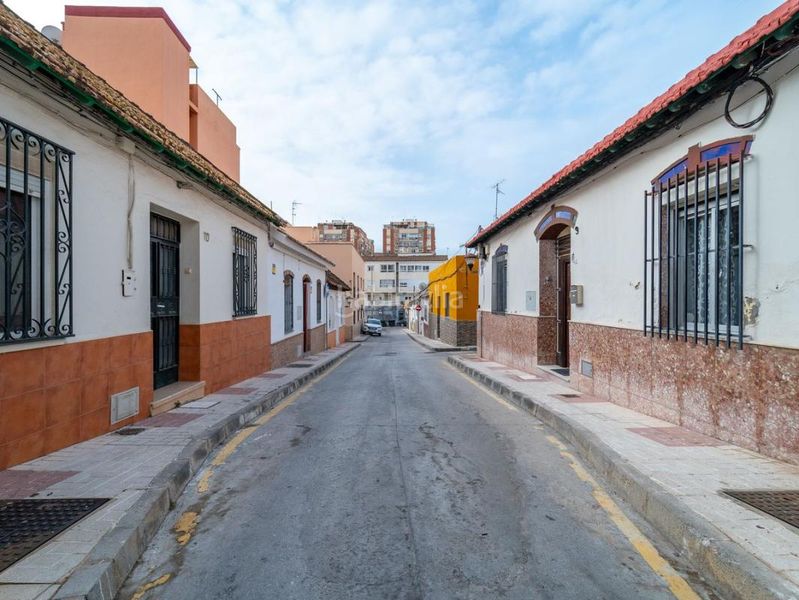 Foto 4298f5d0-87ef-404c-88ef-c78ac59fd76a. Casa amb calefacció a Los Castillejos - La Trinidad Málaga
