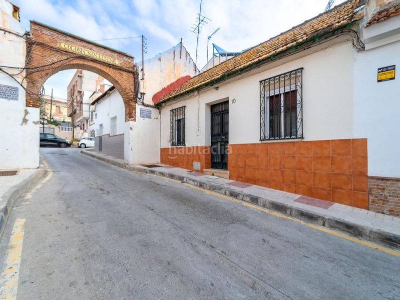 Foto 479bbffc-3075-4c0c-8686-4ee16b332e84. Casa amb calefacció a Los Castillejos - La Trinidad Málaga