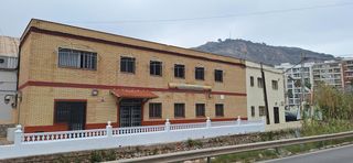 Business premise  Av. de la guardia civil