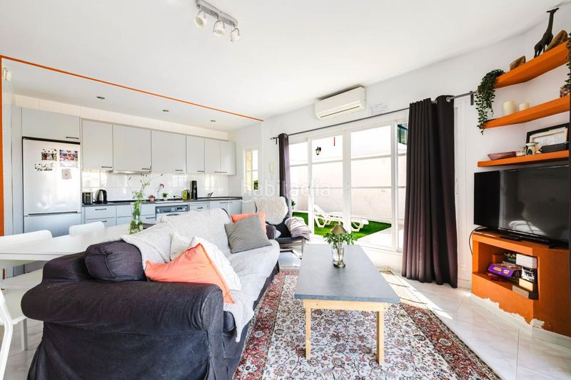 Foto 17b73e4d-5e16-450b-8f12-a56641e191a9. Casa amb calefacció piscina a El Candado Málaga