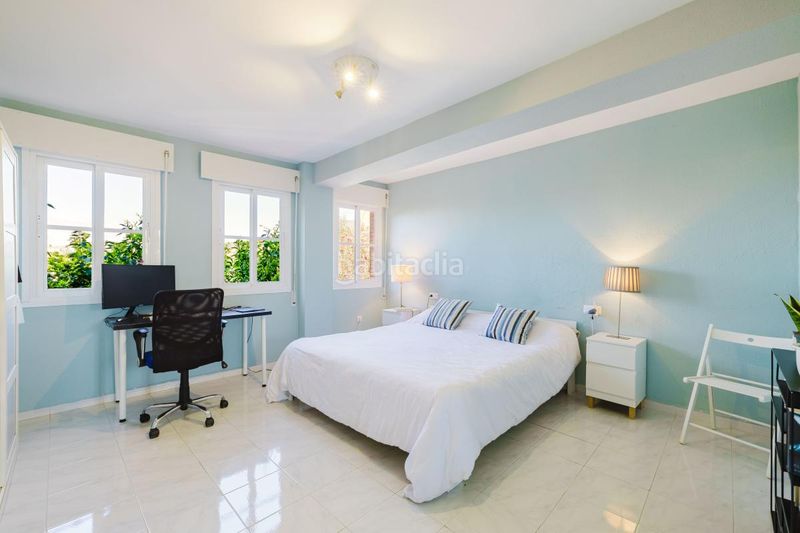 Foto 58be9b5b-d36e-4979-872a-49a6bda779ac. Casa amb calefacció piscina a El Candado Málaga