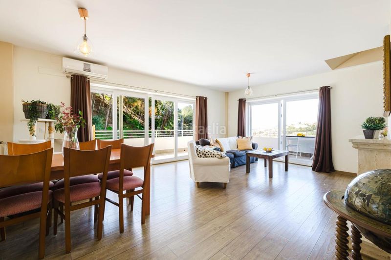 Foto 5a9332ed-99f2-430f-9cec-cf36b6ea47cb. Casa amb calefacció piscina a El Candado Málaga