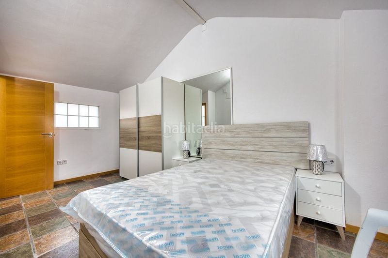 Foto ee49525f-ca6c-49ce-b8ba-a6d35dbd371c. Edifici a Cocentaina