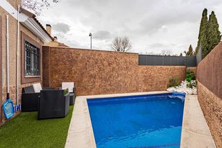 Casa pareada  P.º de la comunidad de madrid
