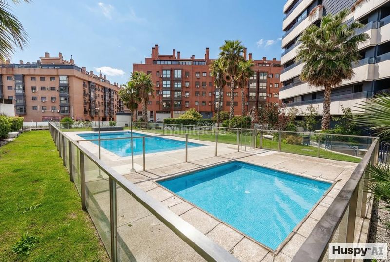 Foto 5930ea46-2a21-4afc-876a-87fd7199981a. Pis amb calefacció aparcament piscina a Legazpi Madrid
