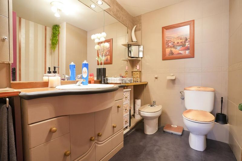 Foto ba6cc605-1a89-4ab4-b2a7-54eae379d1e8. Dúplex amb calefacció aparcament a Montserrat-Parque Empresarial San Fernando de Henares