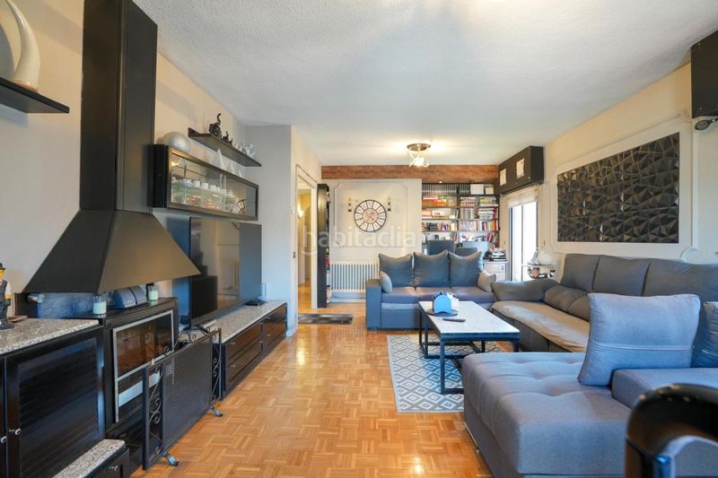 Foto df9b5ac1-d357-4610-ab2d-9538a9d40785. Dúplex amb calefacció aparcament a Montserrat-Parque Empresarial San Fernando de Henares